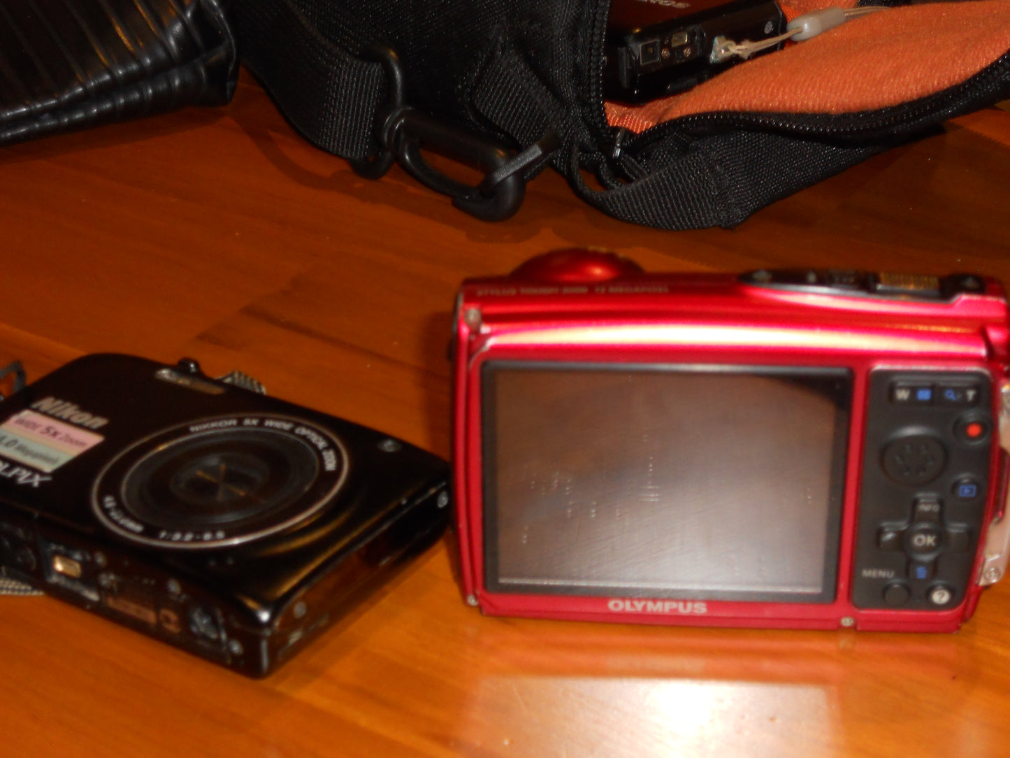 NIKON COOLPIX S2500