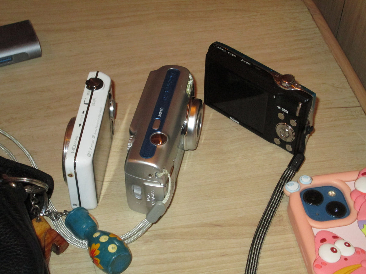 CANON POWERSHOT A2400IS