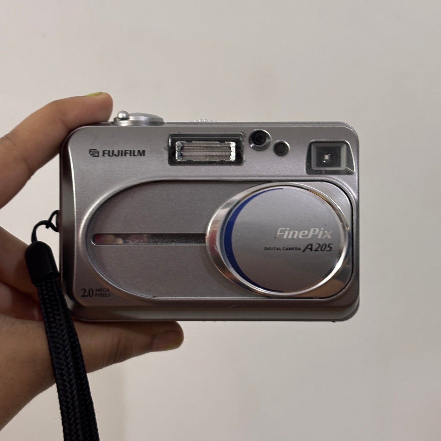 FUJIFILM FINEPIX A205