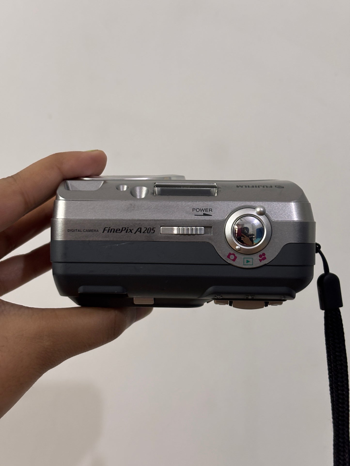 FUJIFILM FINEPIX A205