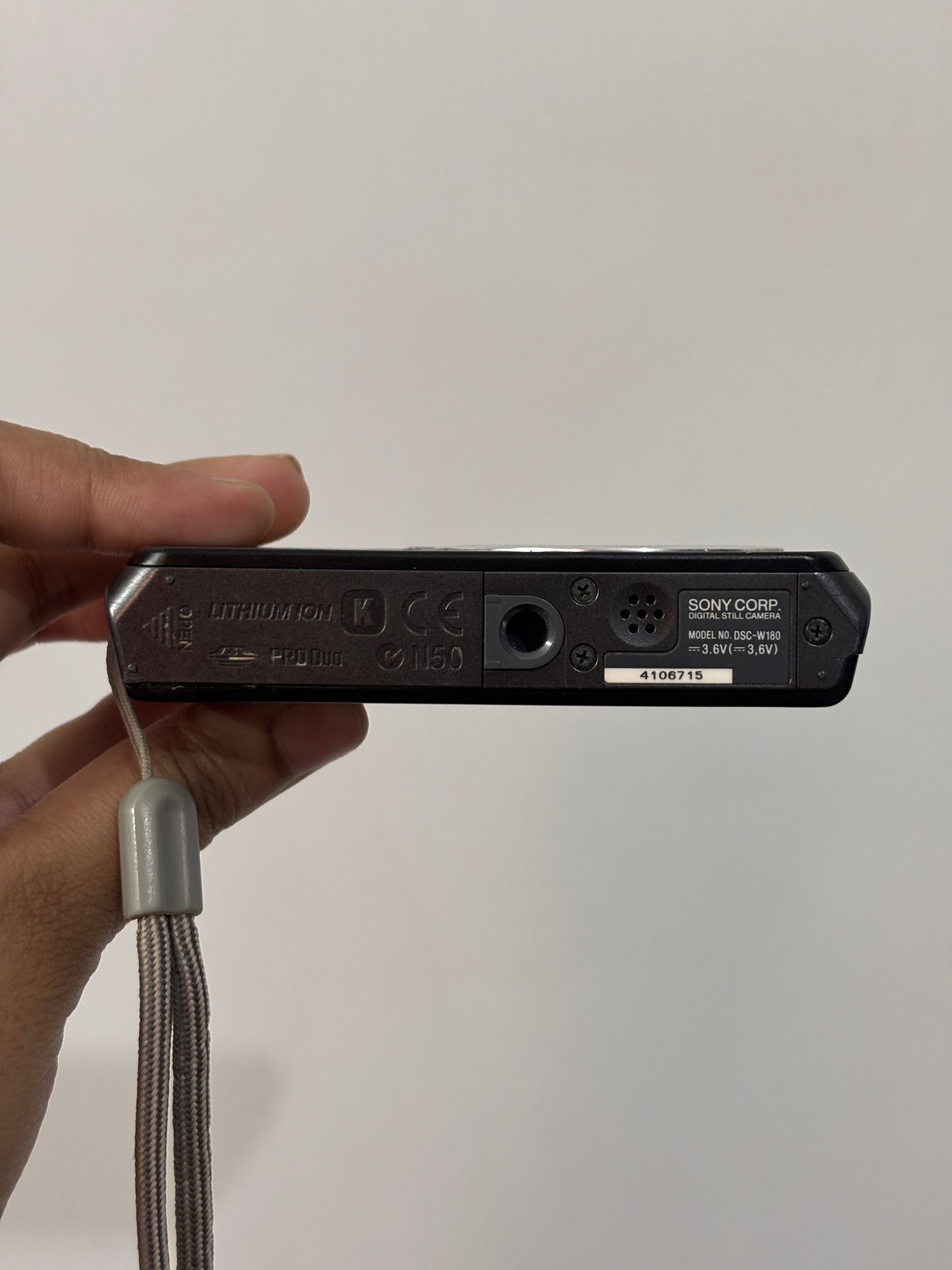 SONY CYBERSHOT W180