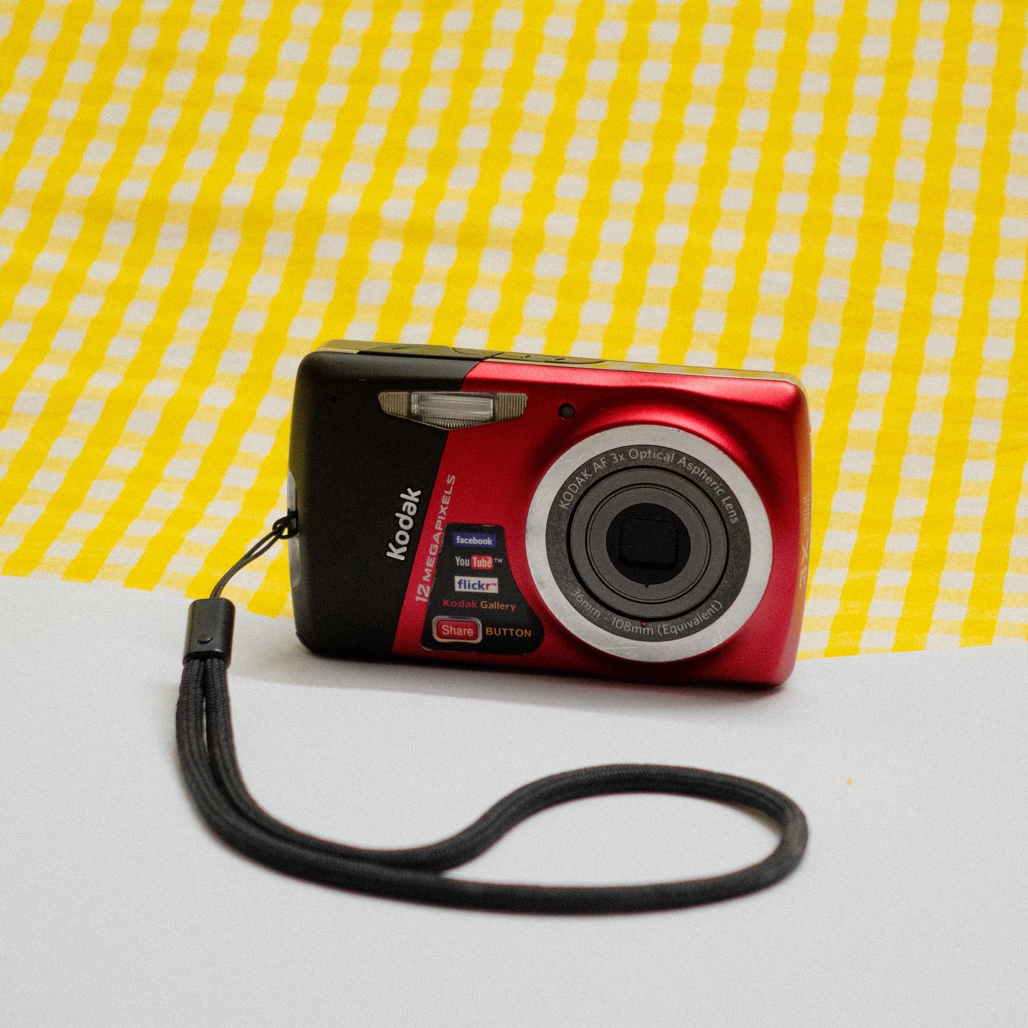 KODAK EASYSHARE M530